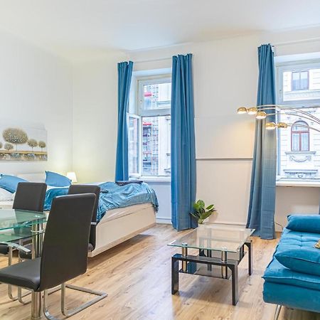 Basic 2Br Apt Perfectly Connected&Well Positioned Вена Экстерьер фото